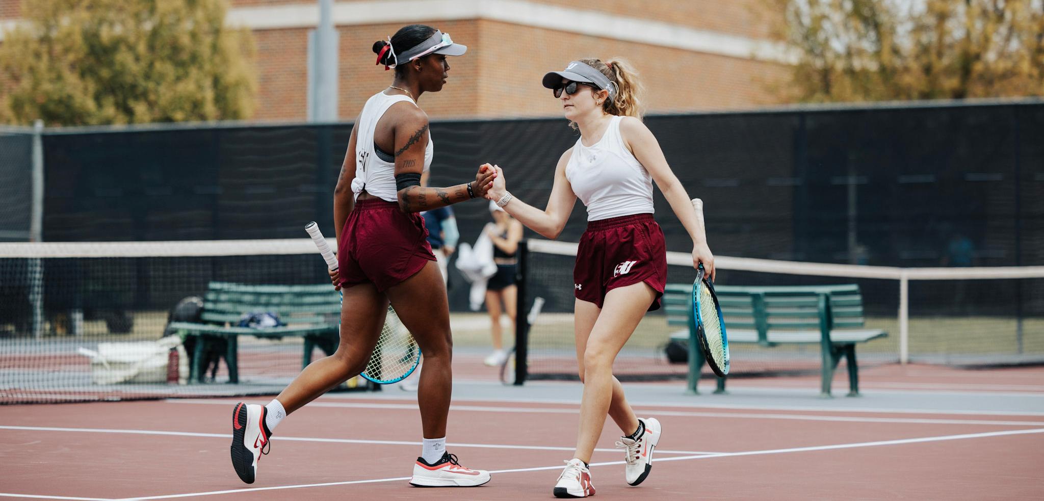 Women's Tennis Sweeps Home Conference Weekend
